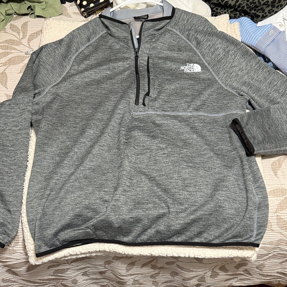 The North Face Heather Gray Pullover
